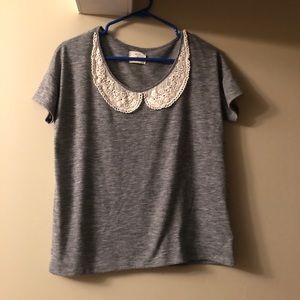 Urban Outfitters grey tee.crochet Peter Pan collar